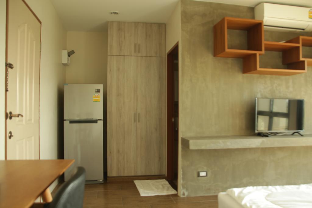 The Residence Thepkanjana Ban Khlong Krathum Baen Exterior foto
