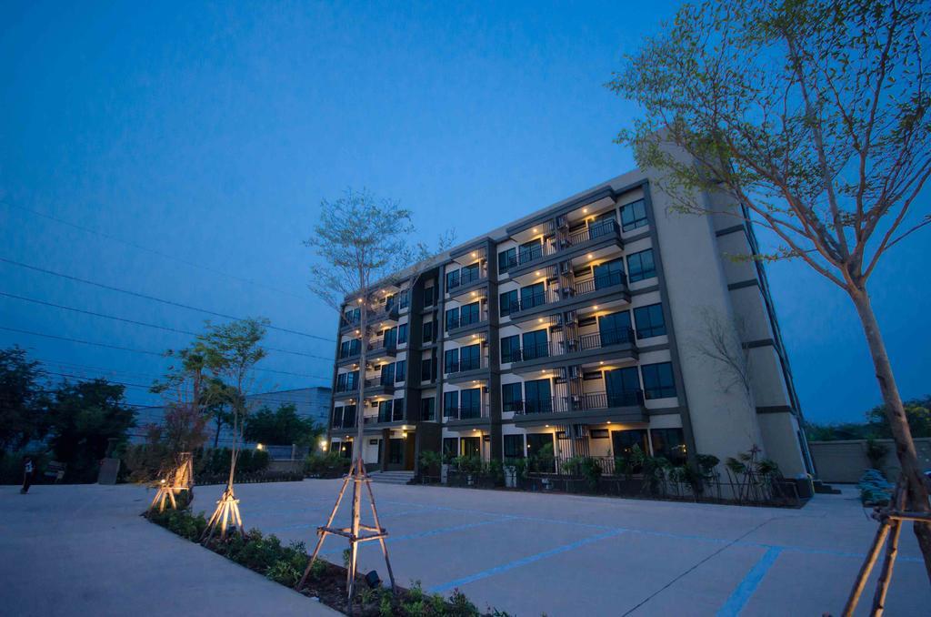 The Residence Thepkanjana Ban Khlong Krathum Baen Exterior foto